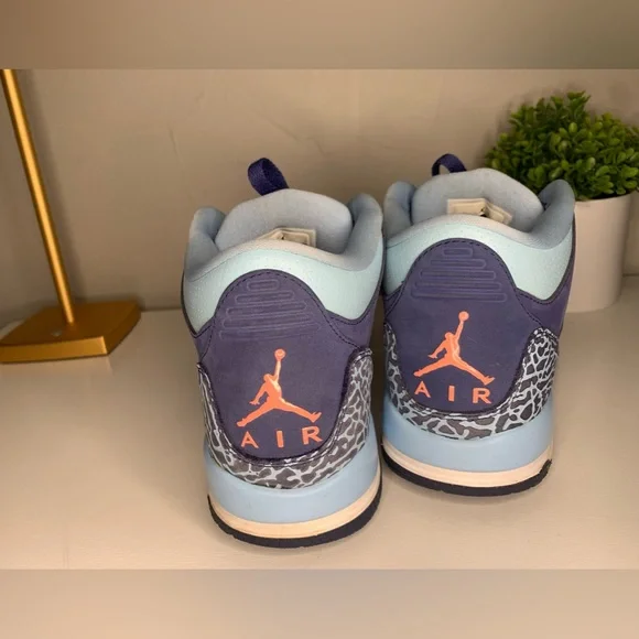 Jordan Retro 3 for boys - Picture 2 of 7